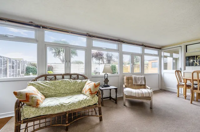 Pond Road, Bracklesham Bay, PO20, photo 3