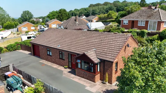 Urban Road, Wrockwardine Wood, TF2, photo 1