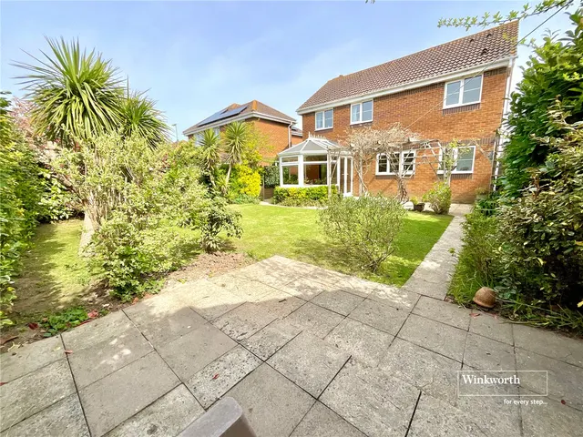 Photo 3 — Bramshaw Way, New Milton, Hampshire, BH25