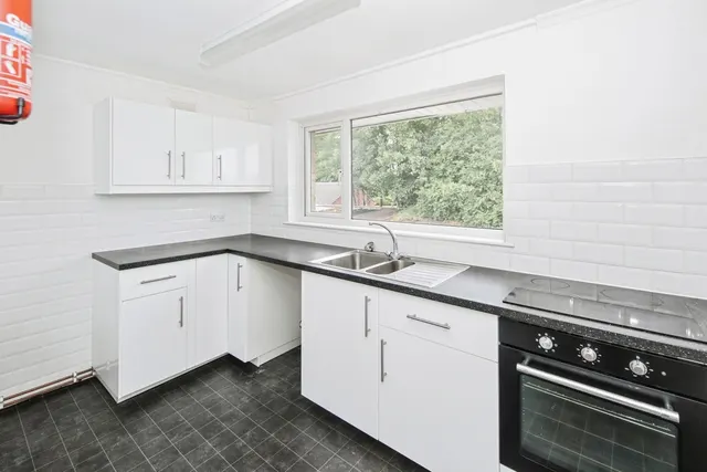 Photo 2 — Vesey Close, Water Orton, Birmingham, Warwickshire, B46