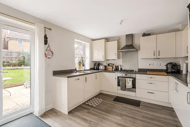 Roberts Close, Godmanchester, PE29, photo 2