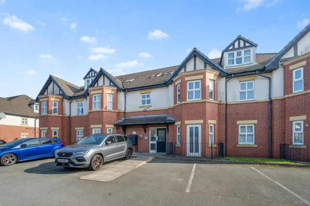 Apartment 4, 191 Wigan Road, Wigan, Ashton-In-Makerfield, WN4 9SL, photo 1