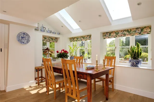 High Street, West Coker, BA22, photo 3