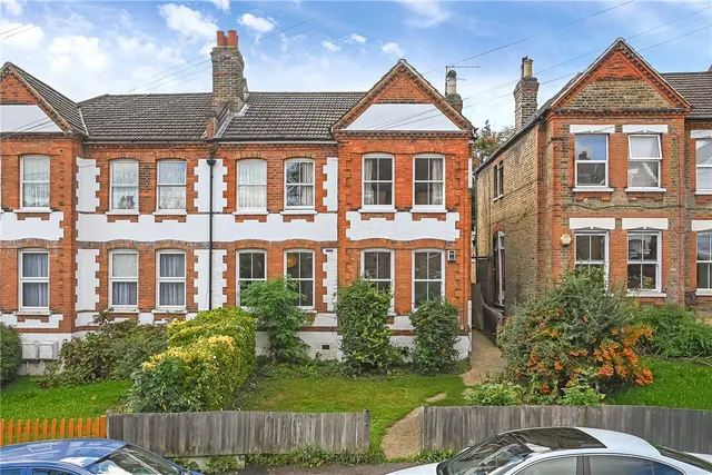 2 bedroom flat — Adamsrill Road, London, SE26