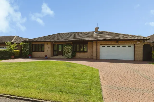 Okehampton Drive, Marton-In-Cleveland, TS7, photo 1