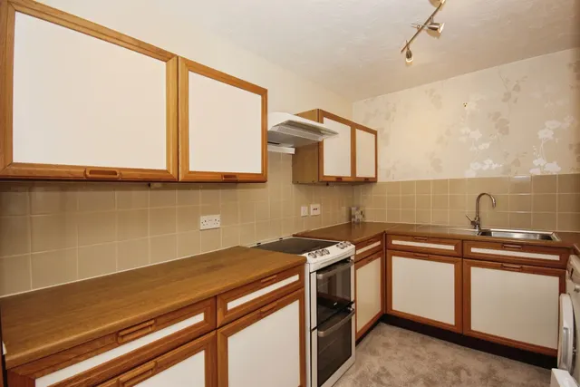 Binswood Avenue, Leamington Spa, CV32, photo 2