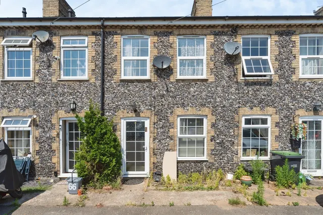 London Road, Brandon, photo 1