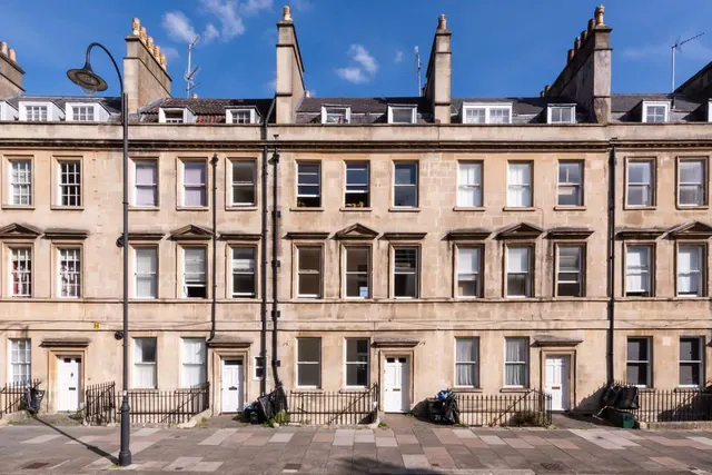 1 bedroom flat, Paragon, Bath, BA1