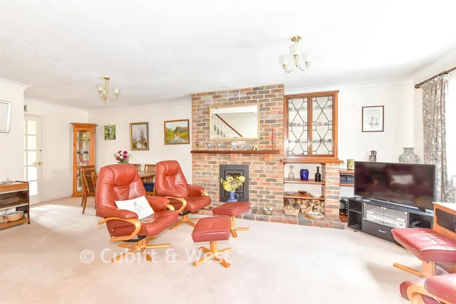 Spring Gardens, Emsworth, PO10, photo 3