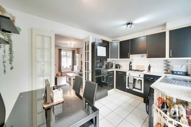 Carraways, Witham, CM8, photo 3