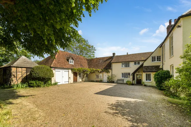 Bulls Lane, Welham Green, AL9, photo 1