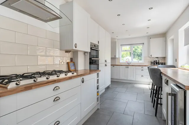 Bramley Road, East Peckham, TN12, photo 2