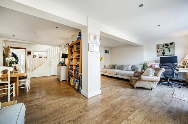 Hill Close, Barnet, EN5, photo 2