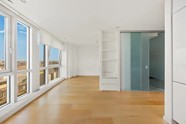 Flat 2001, Ontario Tower, 4 Fairmont Avenue, London, E14 9JD, photo 1