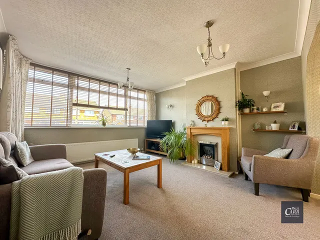 Bankside Crescent, Streetly, B74, photo 3