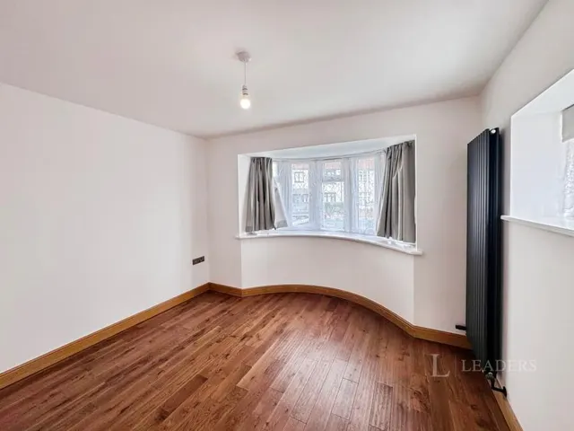 Hadley Road, Bilston, WV14, photo 2