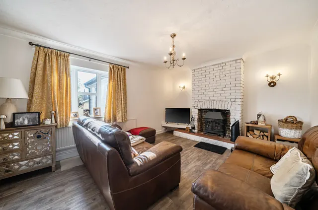 Photo 2 — Bedford Avenue, Frimley Green, Camberley, Surrey, GU16 6HS