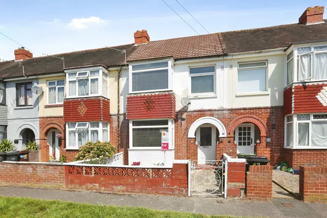 Tewkesbury Avenue, Gosport, photo 1