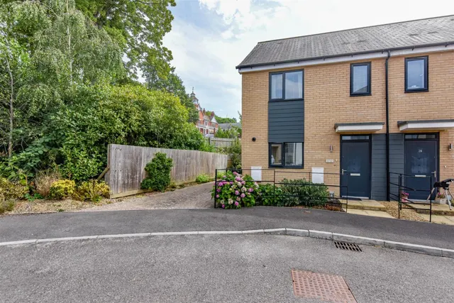 Graham Edge, Dursley, GL11, photo 1