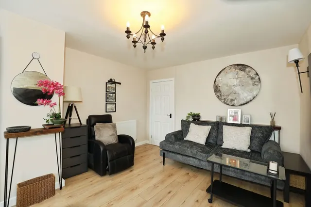 Photo 3 — Caernarvon Avenue, Winsford, Cheshire, CW7