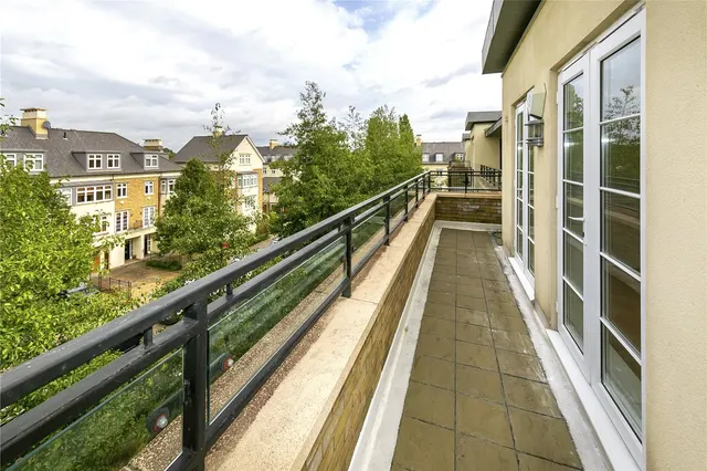 Whitcome Mews, TW9, photo 2