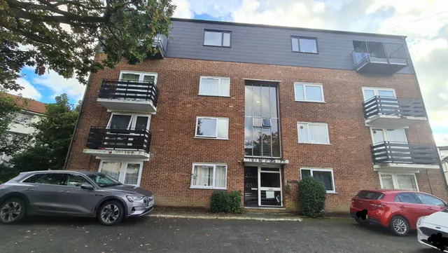 Bourne Way, Bromley, BR2, photo 1