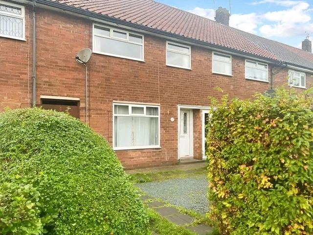 Thaxted Close, Hull, HU8, photo 1