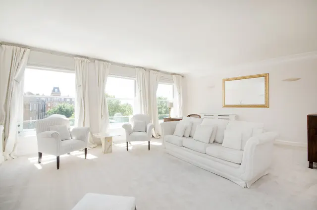 28 Matiere Place, 35-37 Earls Court Square, London, photo 1