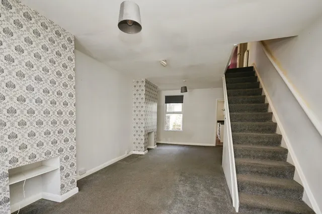 Photo 2 — Clarendon Street, Dover, Kent, CT17
