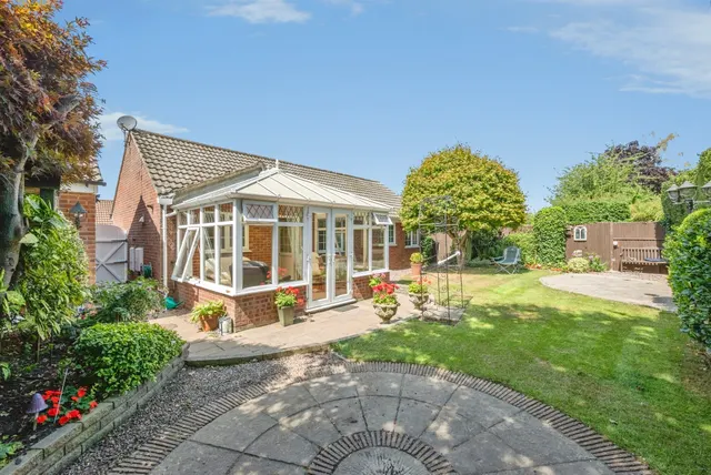 Photo 3 — Petre Close, North Walsham