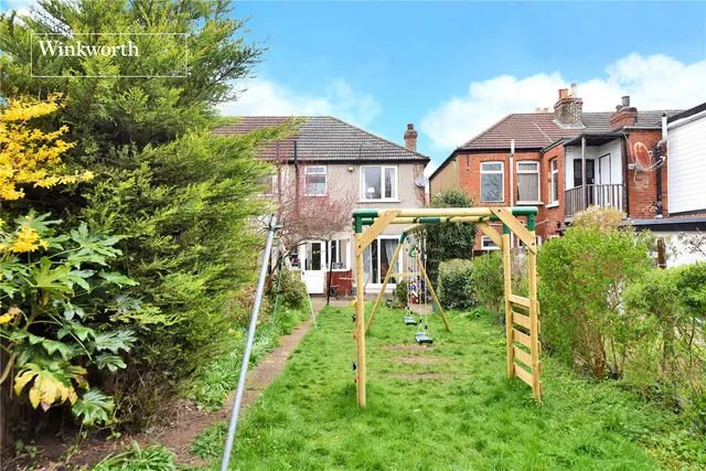 Washington Road, Worcester Park, Surrey, KT4, photo 1
