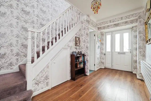Eastcote Avenue, Bramcote, NG9, photo 3