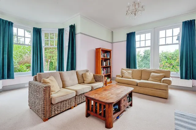 Vicarage Lane, Helsby, WA6, photo 2