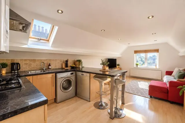 Ewell Road, Surbiton, KT6, photo 3