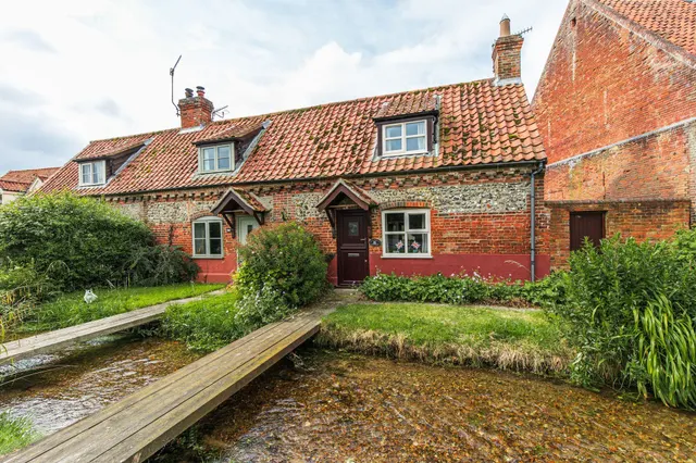 Characterful Victorian Cottage in Sou, photo 1