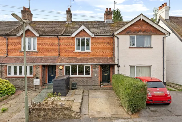 Lower Road, Grayswood, GU27, photo 1