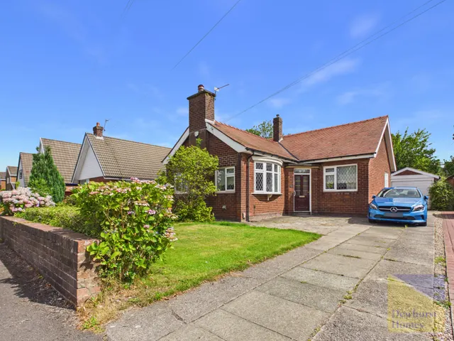 Janice Drive, Fulwood, Lancashire, PR2 9YE, photo 1