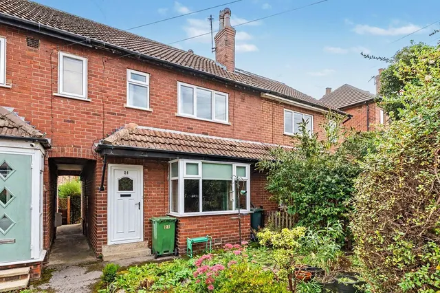 Springfield Walk, Horsforth, LS18, photo 1