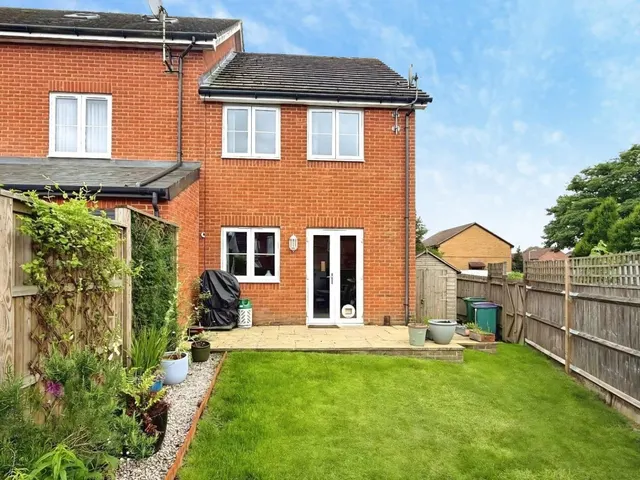 Aerodrome Road, Hawkinge, CT18, photo 2