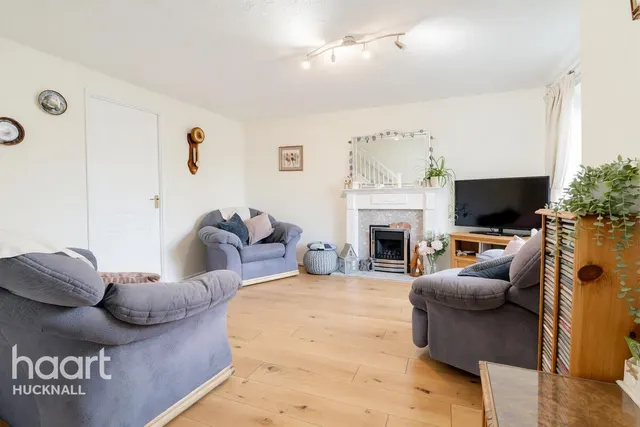Colindale Gardens, Nottingham, NG16, photo 3
