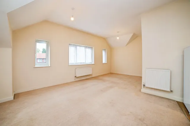 Elevation Place, Eastwood, NG16, photo 3