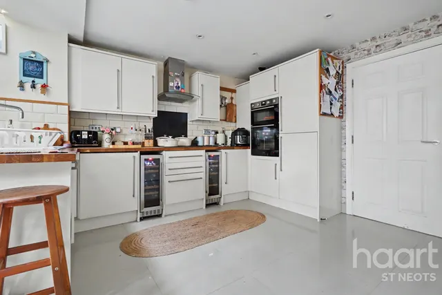 The Brickhills, St Neots, PE19, photo 3