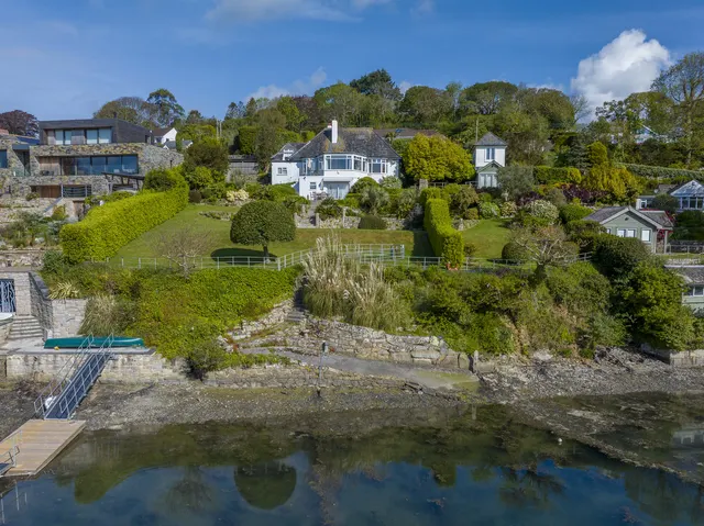 Rare waterfront home with direct water access & panoramic views, Port Navas, photo 2