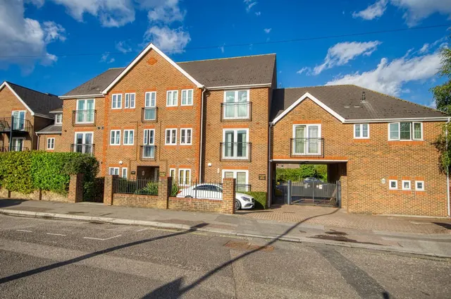 Rosemount Court, West End, SO30, photo 1