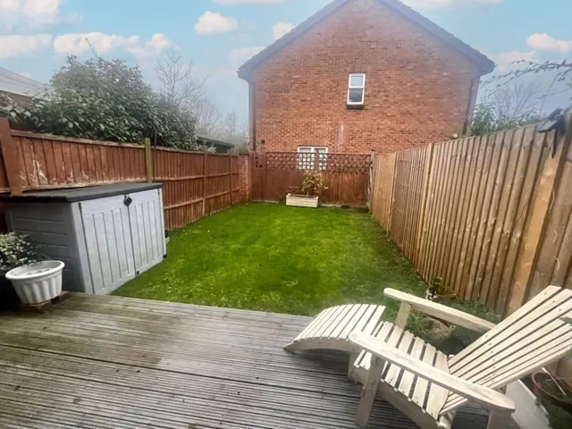 Photo 2 — Bridgestone Drive, Bourne End SL8 5XG