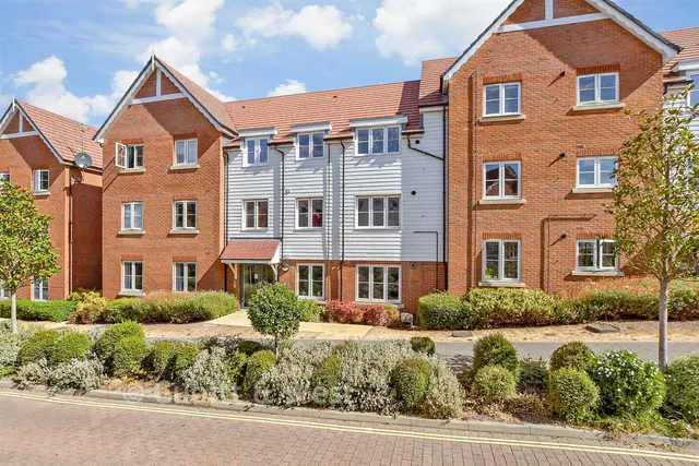 Steeplechase Way, Fontwell, BN18, photo 1