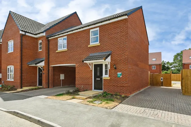 Halifax Lane, Downham Market, photo 1