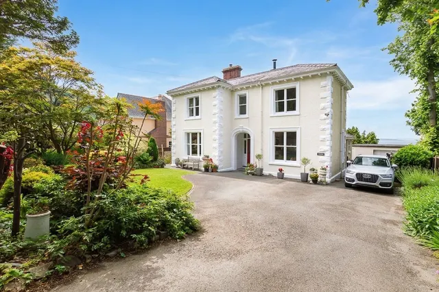 Alexandra Park, Penmaenmawr, LL34, photo 1