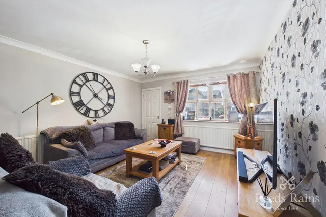 Garden House Drive, Kiveton Park, S26, photo 3
