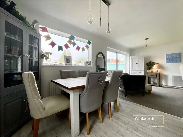 Photo 3 — Southwood Avenue, Walkford, Christchurch, BH23